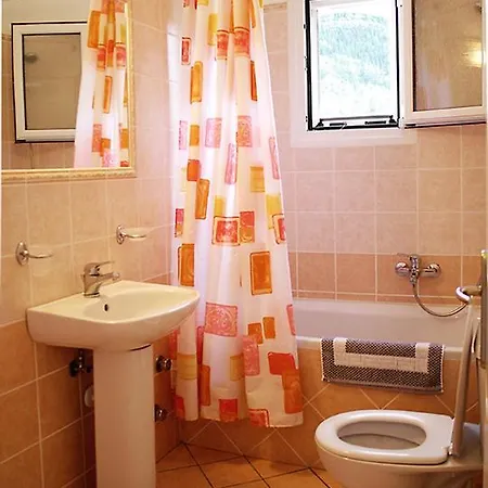 Apartment Lefko - *